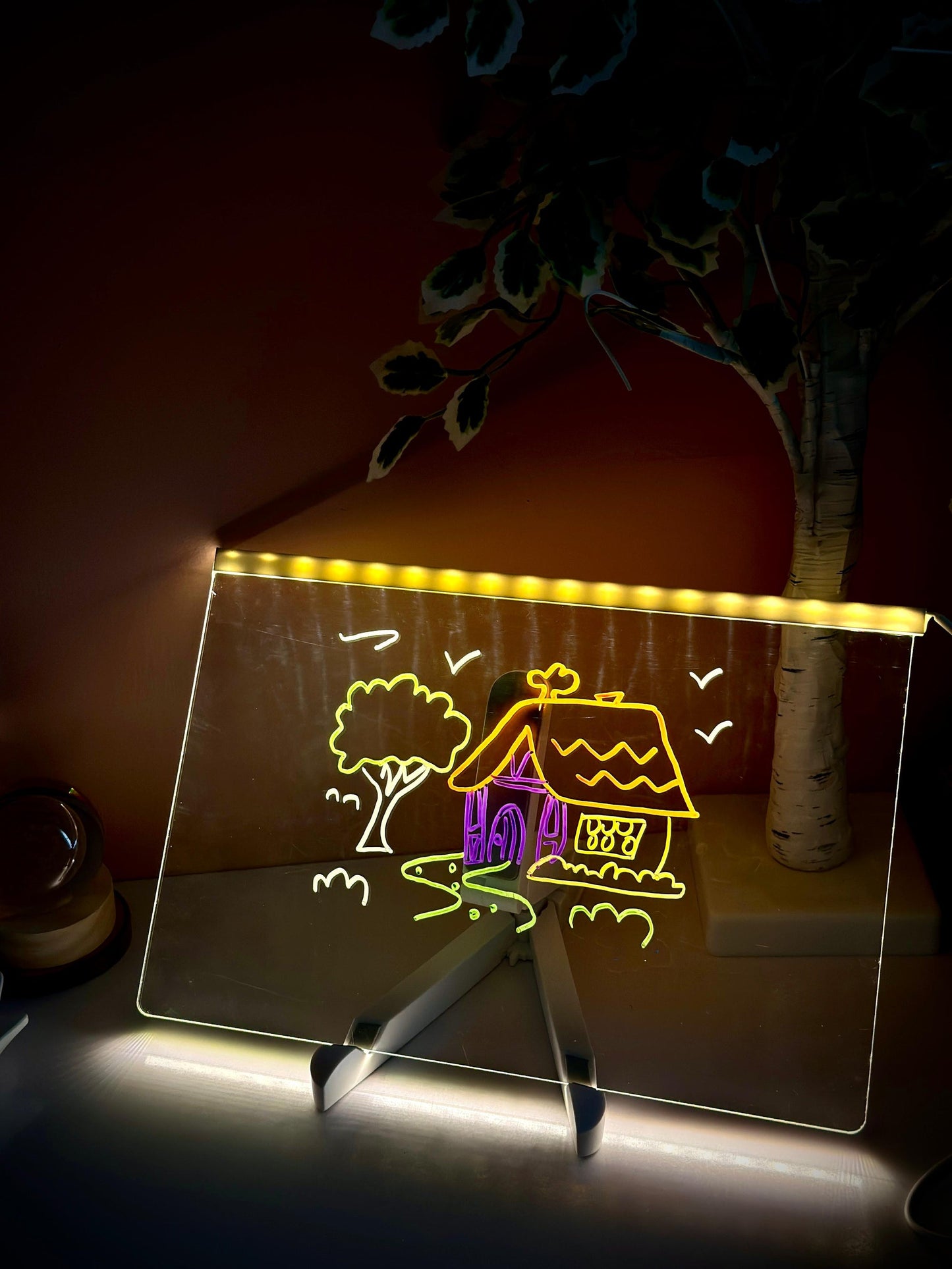 Acrylic LED Board With Colorful Night Light & 7 Neon Pens